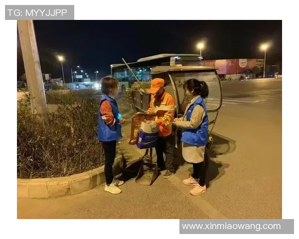 足球队围巾的魅力与文化传承探讨如何成为球迷身份的象征与情感寄托